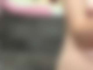 Live cam show with FelicitasZuberbuhler - Gagging on sexylive.show