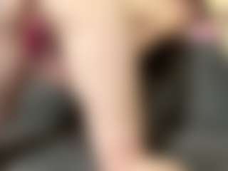 Live cam show with FelicitasZuberbuhler - College Curvy on AdultVida.com