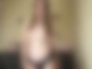 Live cam show with FelicitasZuberbuhler - Full Nudity on Cam Slut