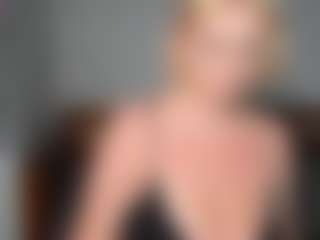 GreenEyesN's Live Sex Cam Show