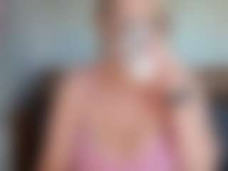 GreenEyesN's Live Sex Cam Show