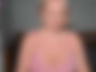 GreenEyesN's Live Sex Cam Show