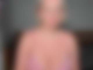 GreenEyesN's Live Sex Cam Show