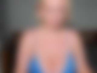 GreenEyesN's Live Sex Cam Show