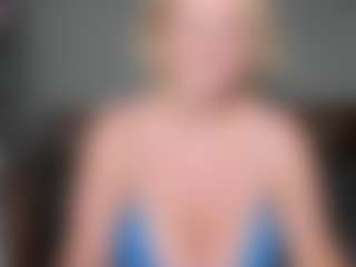 GreenEyesN's Live Sex Cam Show