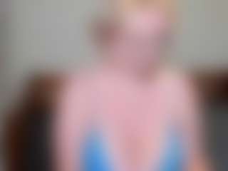 GreenEyesN's Live Sex Cam Show