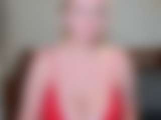 Live cam show with GreenEyesN - Blonde Hair MILF on hrnylive.com
