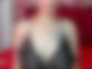 Live cam show with karlahotks - Facial on sexylive.show