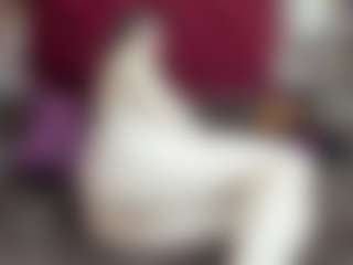 Live cam show with karlahotks - Facial on liverealitysex.com