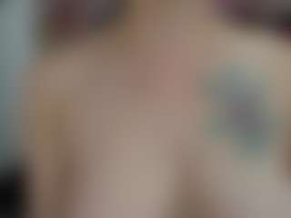 Live cam show with karlahotks - Facial on Camsoda