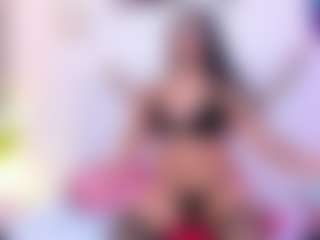 kiarasexy16's Live Sex Cam Show