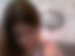 Live cam show with LakitaHaskovec - New Petite on Camsoda