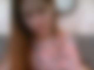 Live cam show with LakitaHaskovec - Brown Hair on Cam Slut