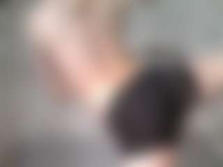 Live cam show with LakitaHaskovec - New Shaved Pussy on Chatstar
