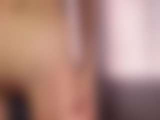 Live cam show with LuveniaRann - Bikini on Camsoda