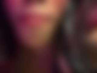 Live cam show with Sinnamonbunniiii - Mobile on Mixed Magazine Live