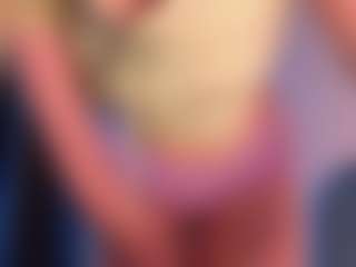 Live cam show with SugarSuccubus - Striptease on CamSodaAdn