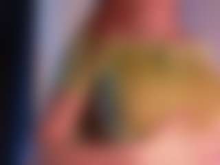 Live cam show with SugarSuccubus - New White on studioflirtlive.com