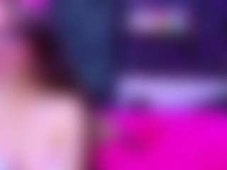 Live cam show with tattyxprincess - Brown Hair on TeamSkeetLive