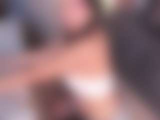 Live cam show with VioletMuller - Average on SinfulBabes