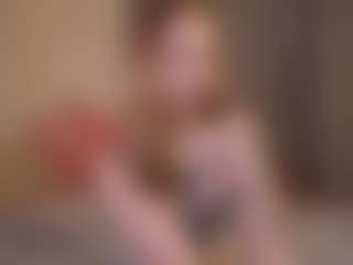 Live cam show with WhimsyFang - Green Eyes on camtv