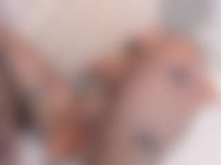 emmawatson-1's Live Sex Cam Show