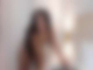 emmawatson-1's Live Sex Cam Show