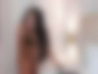 emmawatson-1's Live Sex Cam Show