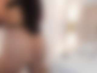 emmawatson-1's Live Sex Cam Show