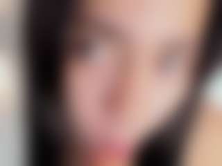 emmawatson-1's Live Sex Cam Show
