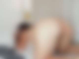 emmawatson-1's Live Sex Cam Show