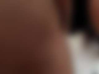 emmawatson-1's Live Sex Cam Show