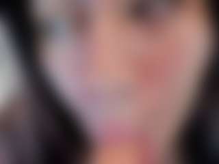 emmawatson-1's Live Sex Cam Show
