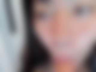 emmawatson-1's Live Sex Cam Show