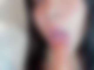 emmawatson-1's Live Sex Cam Show