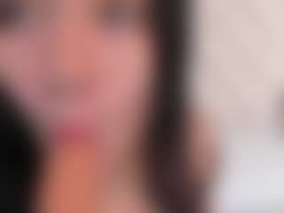 emmawatson-1's Live Sex Cam Show