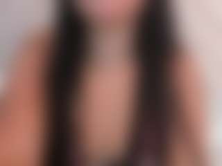 emmawatson-1's Live Sex Cam Show