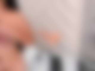 emmawatson-1's Live Sex Cam Show