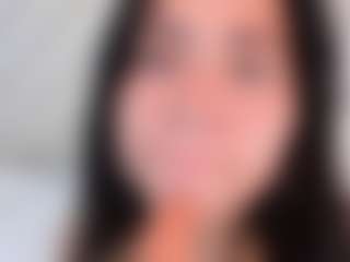 emmawatson-1's Live Sex Cam Show