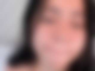 emmawatson-1's Live Sex Cam Show