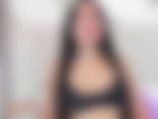 emmawatson-1's Live Sex Cam Show