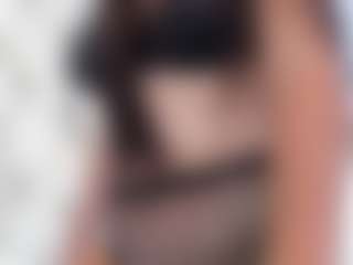 emmawatson-1's Live Sex Cam Show