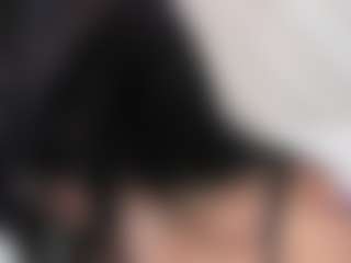emmawatson-1's Live Sex Cam Show