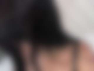 emmawatson-1's Live Sex Cam Show