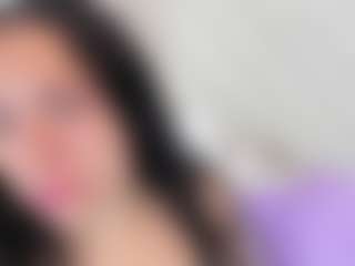 emmawatson-1's Live Sex Cam Show