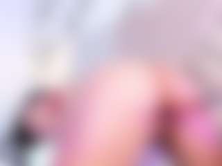 Live cam show with Juliana - Doggy on CamClone