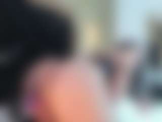 MaddyJhones-1's Live Sex Cam Show