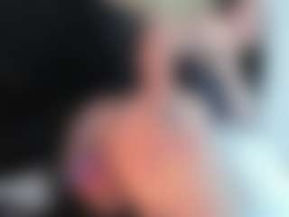 MaddyJhones-1's Live Sex Cam Show