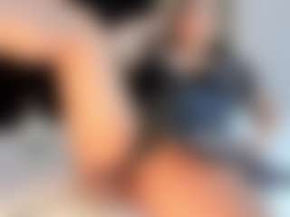 Live cam show with MaddyJhones-1 - Body Massage on EXY