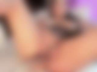Live cam show with MaddyJhones-1 - Body Massage on sexytreat.net
